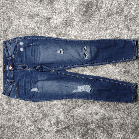 Maurice's Small X-Short mid rise Distressed slightly stretchy jeans - Picture 12 of 12